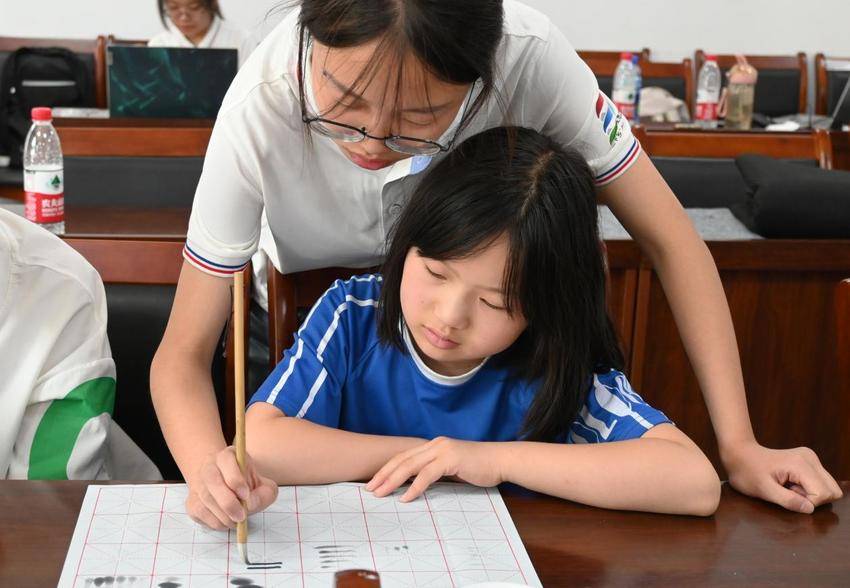 中华文化专题新闻稿.docx 中华文化专题新闻稿.docx